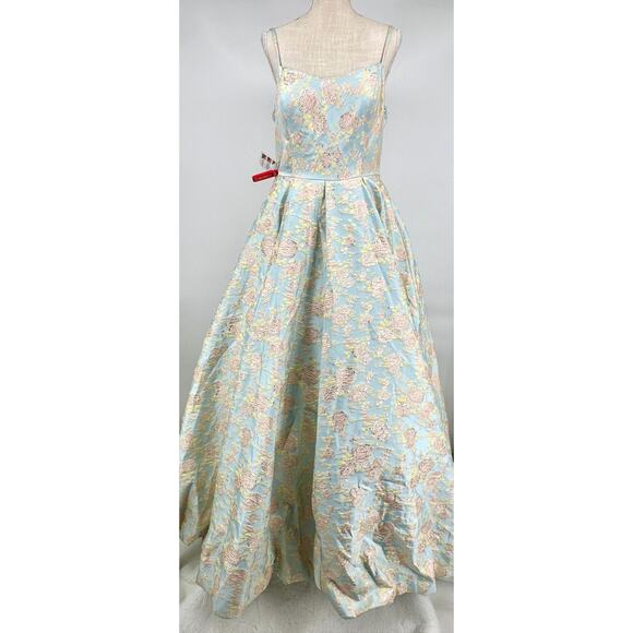 Mac‎ Duggal Floral Jacquard Ballgown 26117I Size 14 with POCKETS - Picture 4 of 16